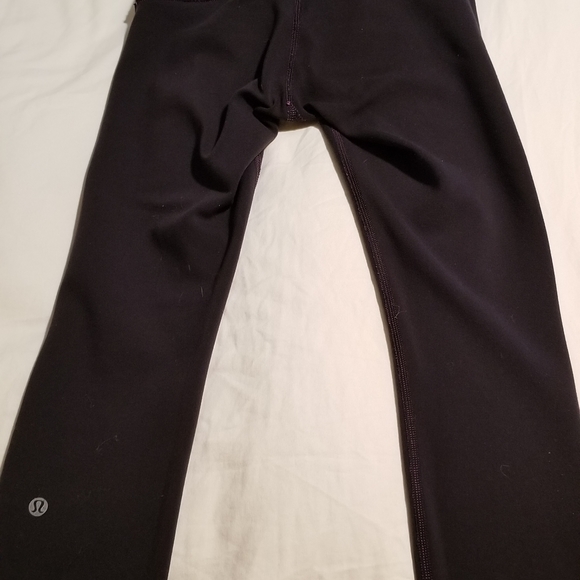 Rare Reversible Legging - Picture 2 of 5